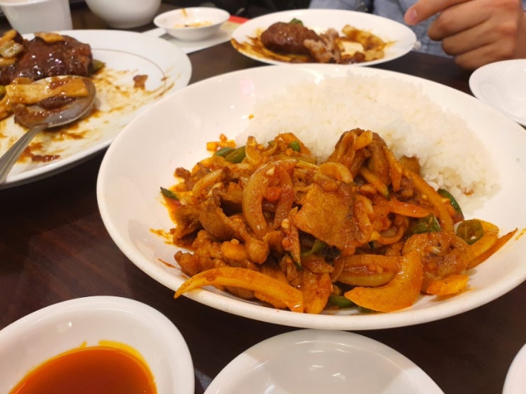 학동역맛집 홍명 ! 중화식 덮밥 점심메뉴로 추천 !