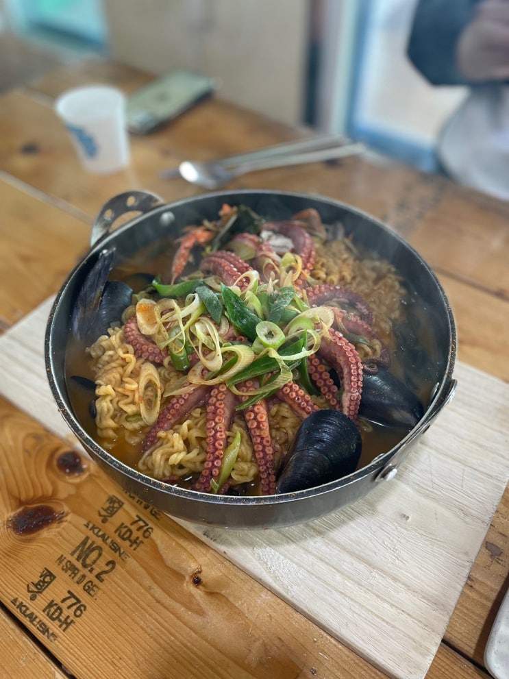  [제주여행] 우도 천진낭만 스쿠터 대여/해물라면 맛집 머하멘 리뷰