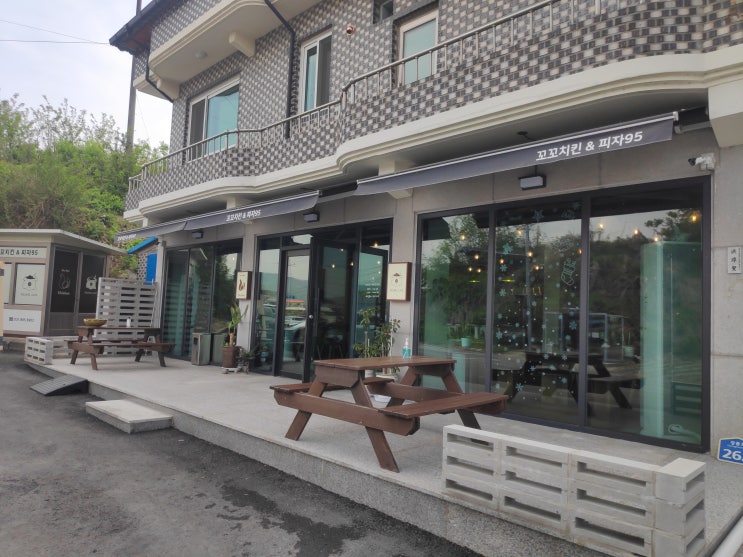 [여주] 강천면 분위기 좋은 꼬꼬치킨&피자95 카페 피자 맛집이네요