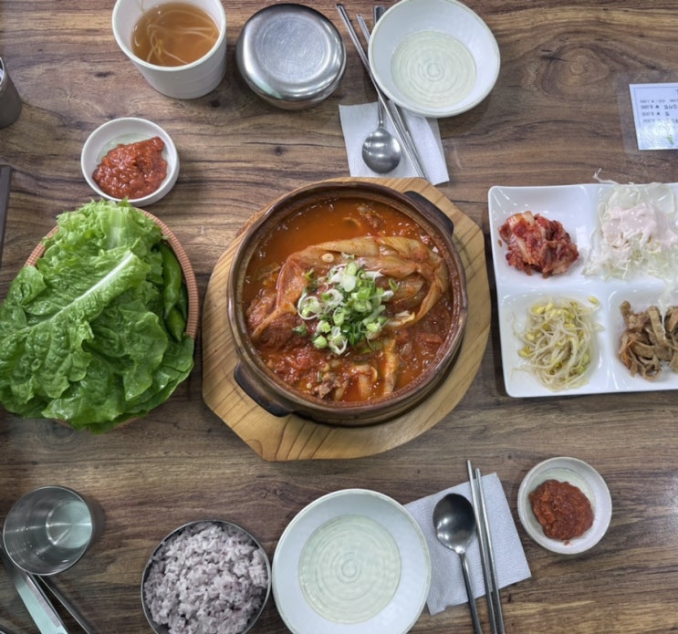 제주대학교 후문 한식 맛집 '개미와 베짱이'