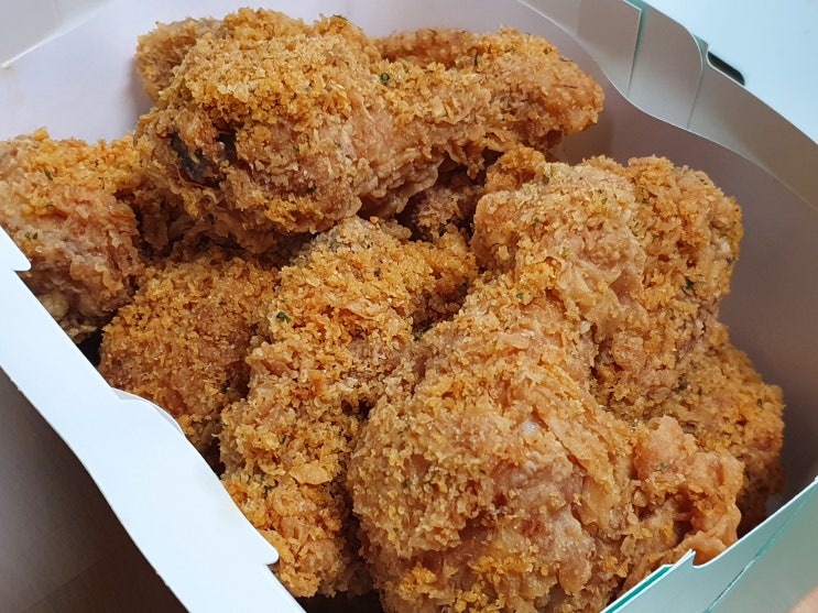 [먹거리 리뷰] 서울 BHC 향동점 신메뉴 치퐁당 후라이드 치킨 먹어본 후기