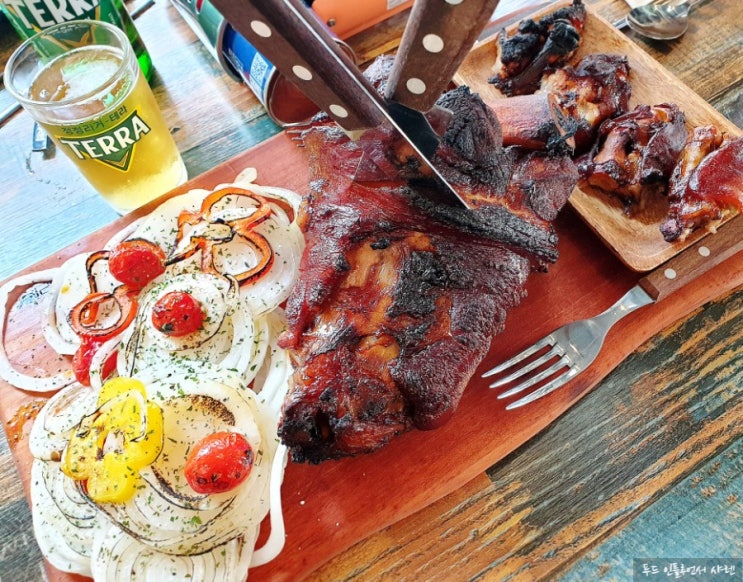  청주 율량동 맛집 족발 신선생 청주주성점 화덕에 구워 탱글해