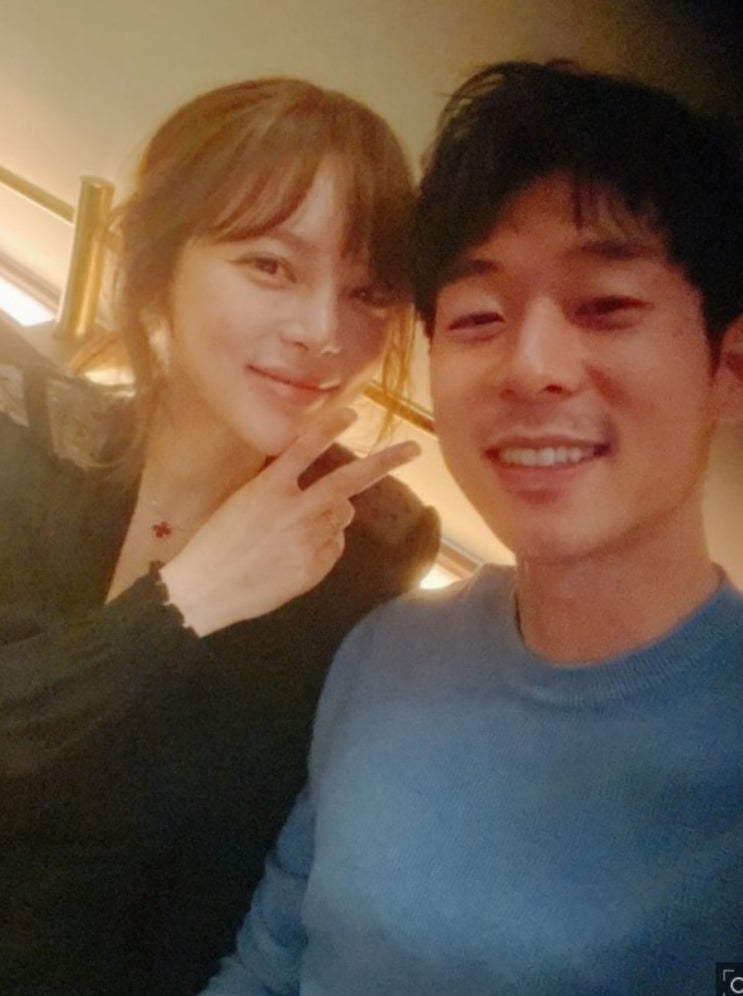 <b>박시연</b>, <b>음주운전</b> 자숙중 남사친과 행복이 넘치네 다정한투샷!