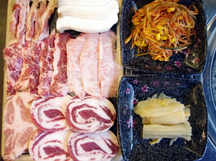  선릉역 고기집 "강남이베리코흑돼지" 회식장소 추천 : 스페셜 모듬, 물냉면