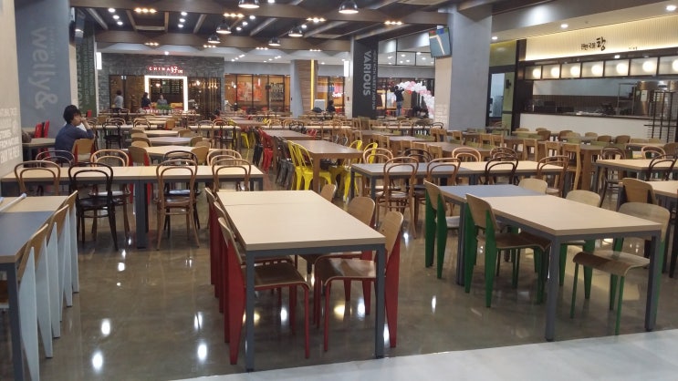 [부산 BEXCO] 식당가 가구 및 중식당 원목테이블과 의자[전시관가구/트레이드싱크업소가구]
