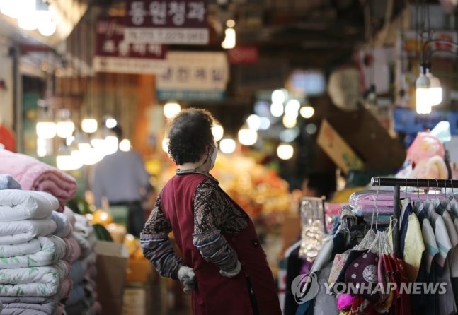 소상공인에 최대 1천만원…尹정부, 사상 최대 59조원 추경 소상공인에 최대 1천만원…尹정부, 사상 최대 59조원 추경