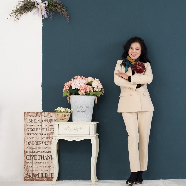 싱어송라이터 금이랑, 역주행곡 왕방산연가 해외발매