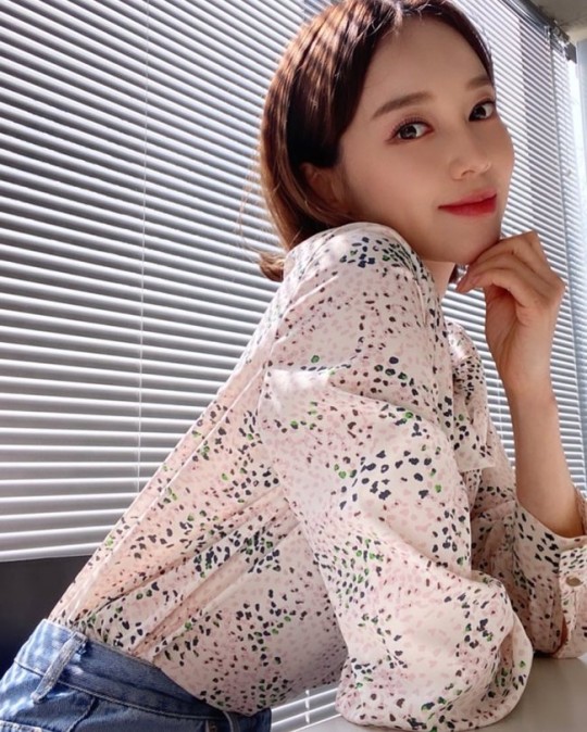 <b>아유미</b> “<b>전남친</b> 내 집에 살다시피, 에어컨 켜는데 기분 나빠”... 
