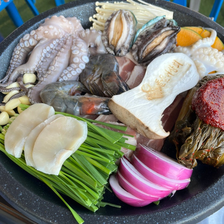 여수 돌문어상회 맛집 인정 JMT 솔직 후기(feat. 돌산갓김치) 여수 돌문어상회 맛집 인정 JMT 솔직 후기(feat. 돌산갓김치)
