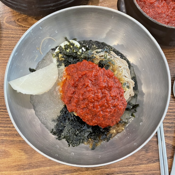  더울 때 찾는 국물이 시원한 맛집, 분당 동치미 막국수