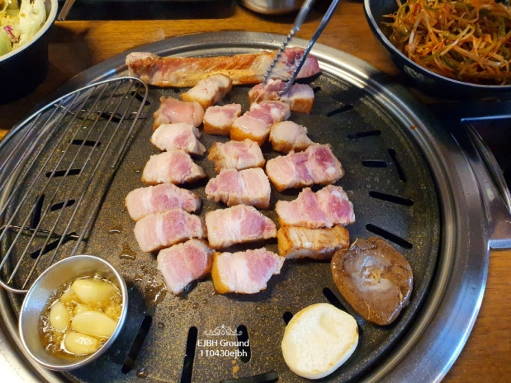  문정역 고기집 갈빗대 삼겹살 파는 육풍