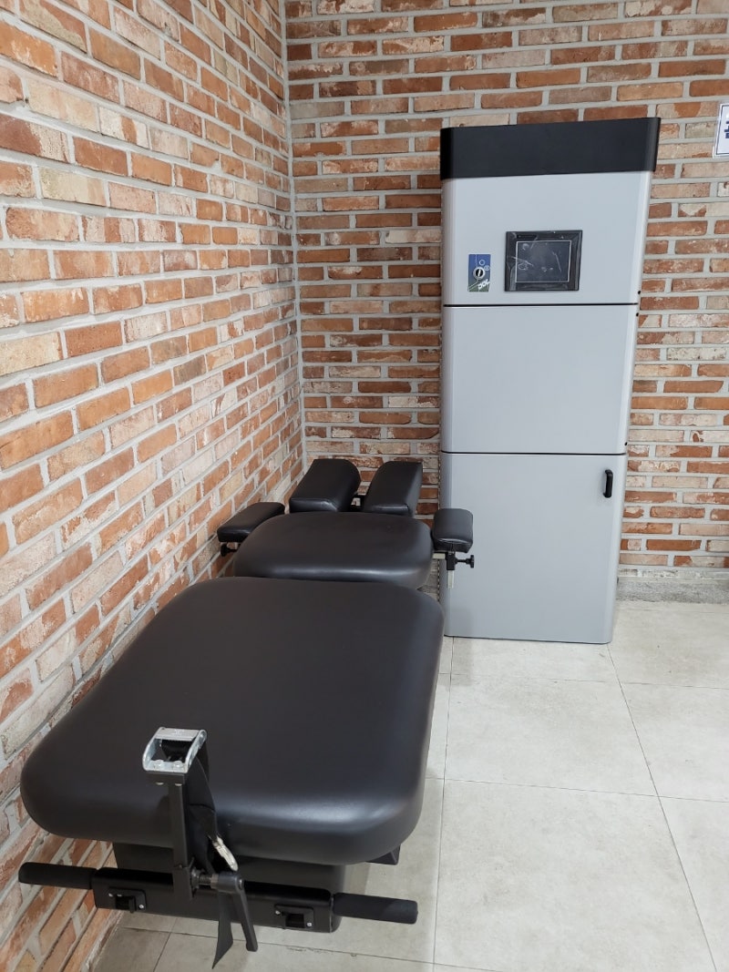 메디랜드-중고의료기기] KOASTRON 코아스트론 / DOC 무중력 감압 치료기/ 재활 물리 치료 장비 / 중고의료기 추천 : 네이버  블로그