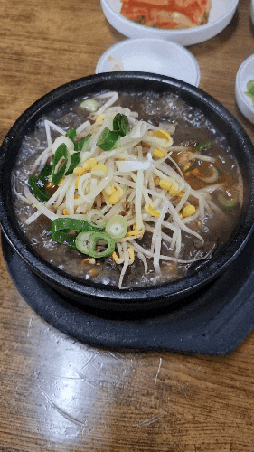  전주 양평해장국, 내공이 느껴지는 선지해장국