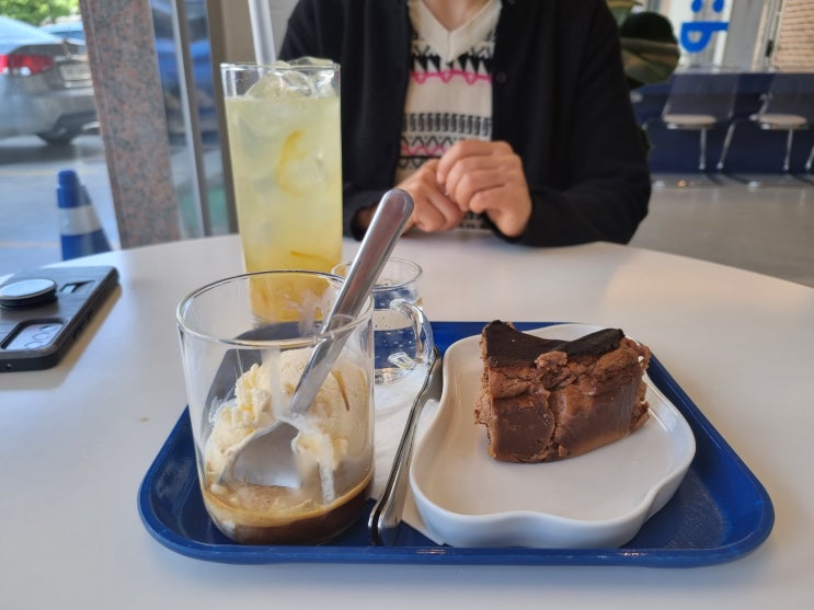  반송동카페 플랜피 plan:p  분위기 좋다!