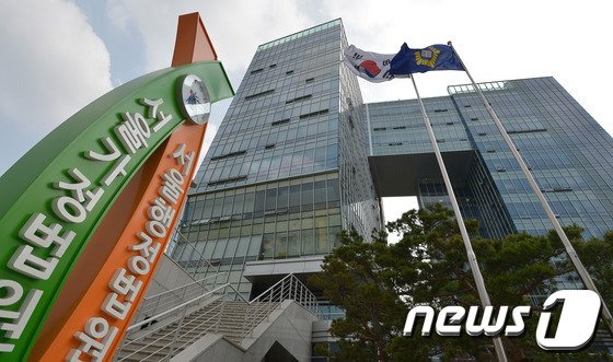 출근길 사고, 무면허는 "산재" 신호위반은 "산재 아냐"…왜?