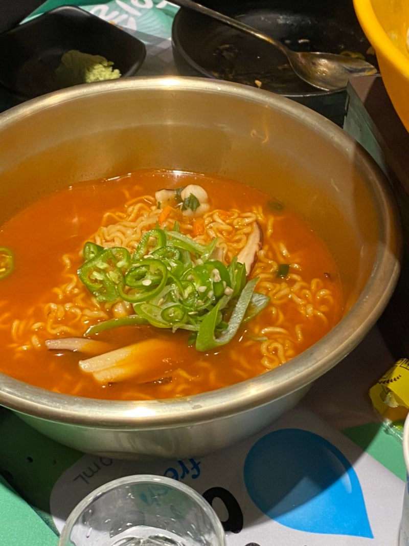 SYMBOLS MAGAZINE, image size:800x1067