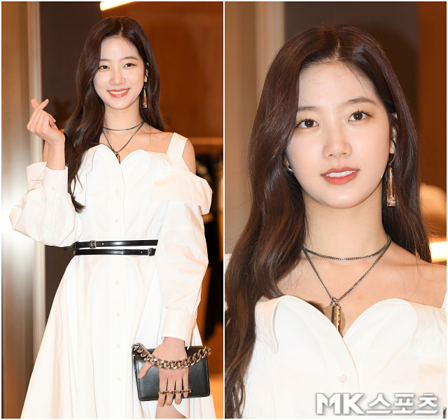 수지 닮은 르세라핌 카즈하, 아름다운 매력 뽐내는 여신강림의 완성형 미모 수지 닮은 르세라핌 카즈하, 아름다운 매력 뽐내는 여신강림의 완성형 미모
