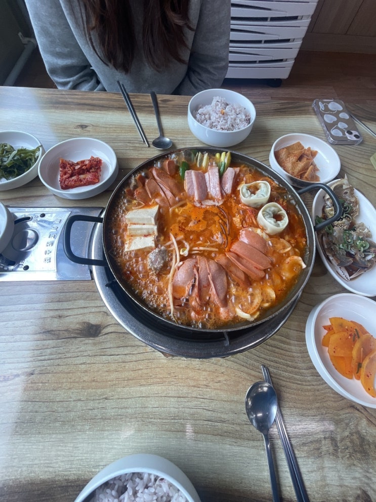  군산 수송동 일월부대찌개