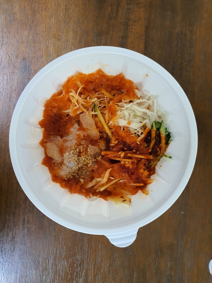  장전동회수산센터(부산대) - 맛있는 물회와 회덮밥 포장, 그리고 매운탕