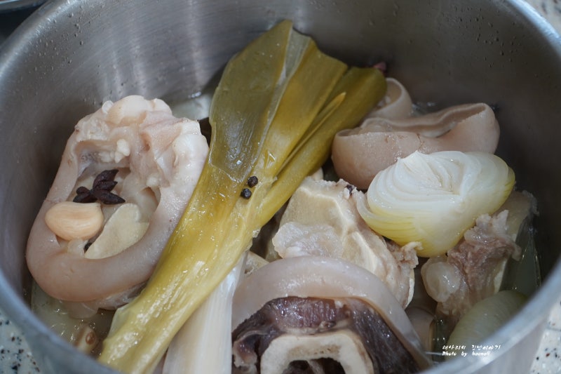 우족찜 만드는 법 맛있게 매운 보양식 소 우족 요리 우족 삶는 법 술안주로 굿 : 네이버 블로그