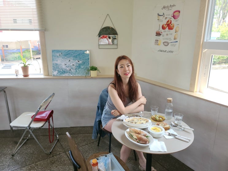  애월브런치 카페 아망딘테이블 맛이랑 분위기 다 잡아쓰