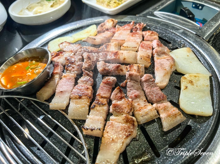 [맛집] 여의도 고기 맛집 추천! 여의도 식당돈 방문 후기! 여의도 회식장소 추천!