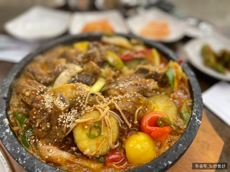 [경북 성주군청 맛집] 성주역사테마공원 맛집 황장군 성주점 4