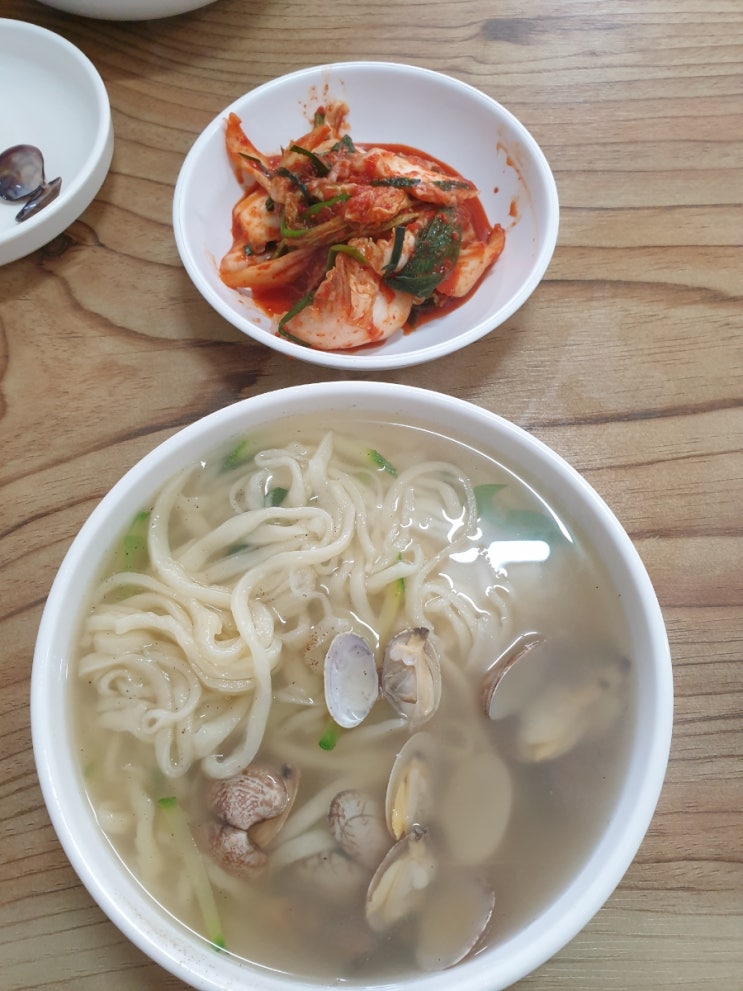  칼국수 맛집, 온양온천시장 촌집칼국수