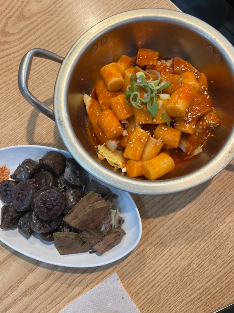 왕십리 악어떡볶이, 역전할머니맥주, 설빙 번개day : 네이버 블로그