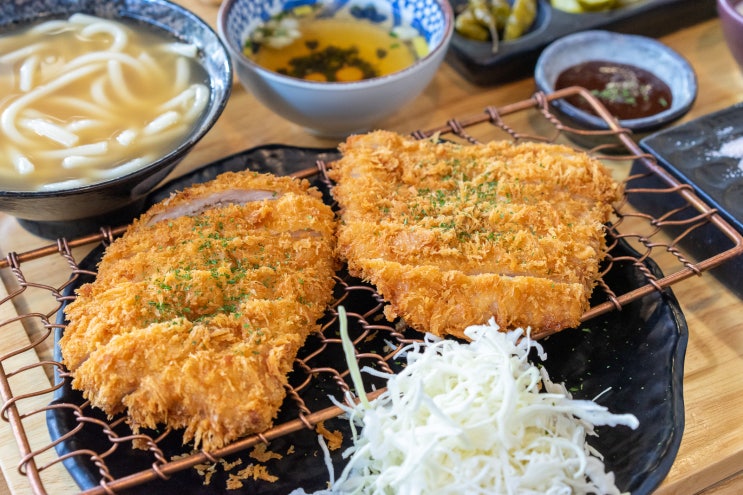  김포 사우동 돈까스 - 가성비 좋은 쑝쑝돈까스, 주차장 굿