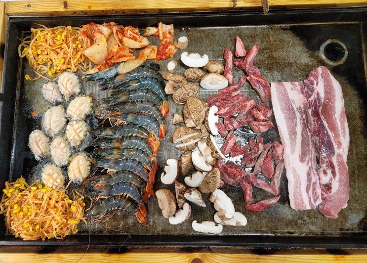 [김해 장유 대청계곡]대형 철판에 구워먹는 야외식당 맛집 "초원랜드" 추천