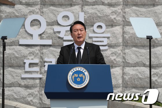 [순천신문]윤 대통령 "<b>오월 정신</b>은 <b>국민 통합</b> 주춧돌"