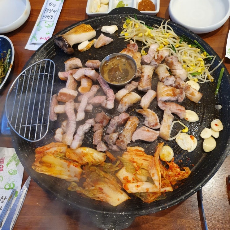  대구수성구삼겹살맛집 마법의 계란장파절이가 맛있고 가성비 좋은 식도락제주육돈