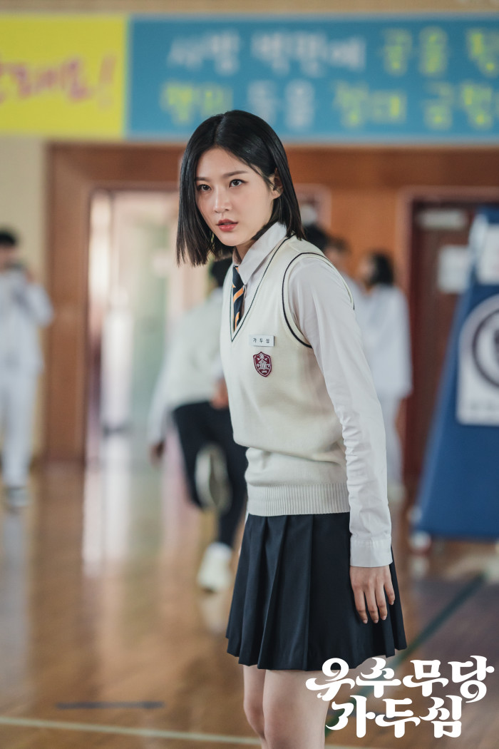 배우 김새론, 음주 운전 사고로 착실히 쌓아온 공든탑이 무너졌다...당덜아 비난 봇물 배우 김새론, 음주 운전 사고로 착실히 쌓아온 공든탑이 무너졌다...당덜아 비난 봇물
