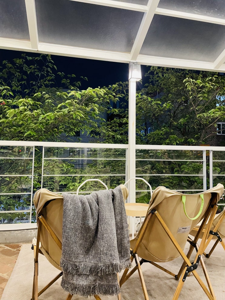  합정역 타르트맛집 :: 예쁘고 감성적인 루프탑카페 키쉬미뇽
