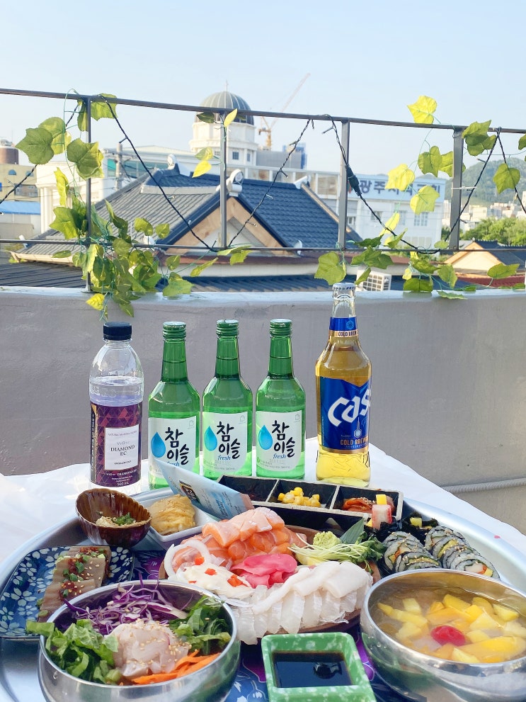  광주 동명동 횟집 :: 바다포차돌섬 바닷가 냄새나는 루프탑 동명동술집