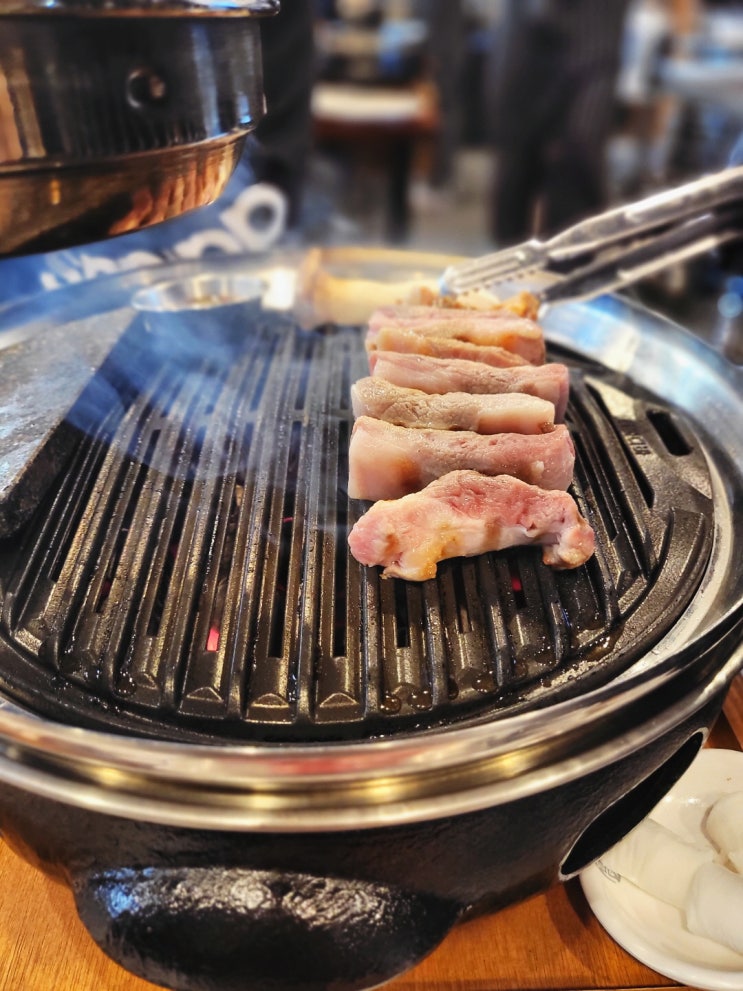  화성 새솔동 맛집 숙성한돈 고기집 고반식당에서 삼겹살 가족 회식