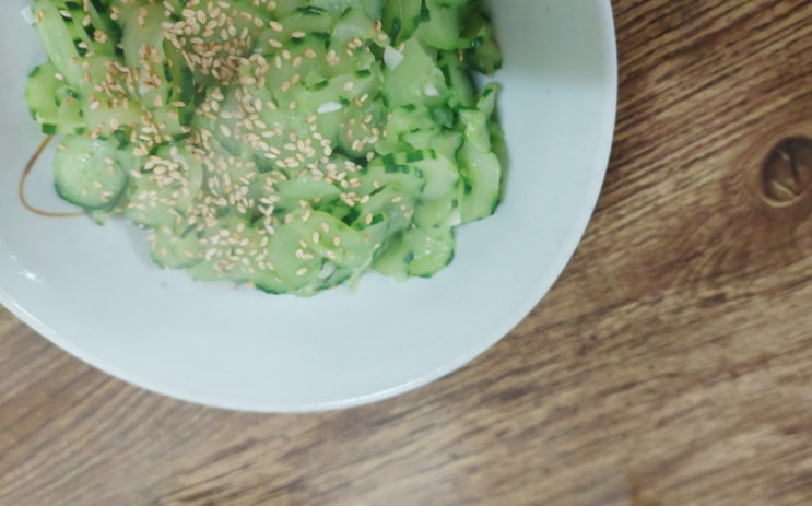  오이요리 오이볶음 아시나요.  비빕밥 할 때 강추입니다.