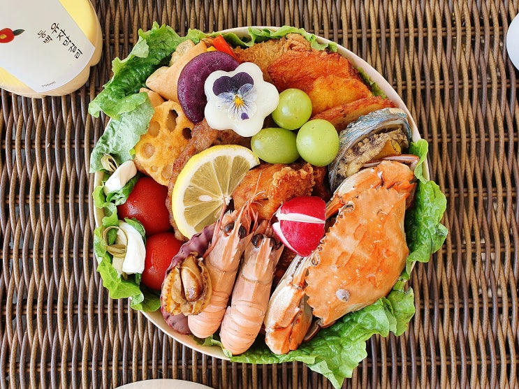 여행 기분내기 좋은 거제 사등면 맛집; 동백도시락 (feat, 동백큰송이 동백두송이 비교) 여행 기분내기 좋은 거제 사등면 맛집; 동백도시락 (feat, 동백큰송이 동백두송이 비교)