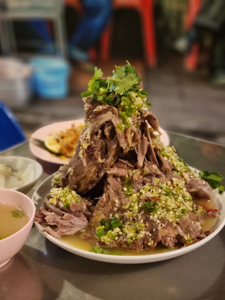  [압구정] 까폼 : 다양한 태국 음식 로데오 도산공원 맛집 + 메뉴, 가격, 위치