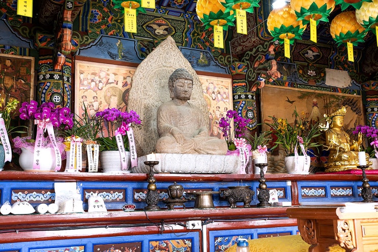 Stone Seated Buddha of Mubongsa Temple