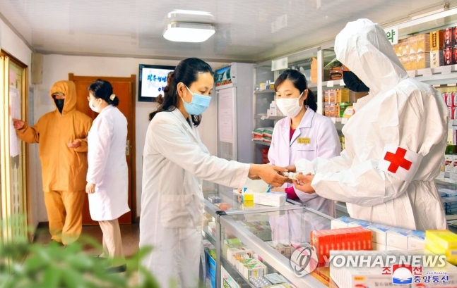 북, 누적 발열자 200만명 돌파…"신규 발열 26만여명·사망 2명" 북, 누적 발열자 200만명 돌파…"신규 발열 26만여명·사망 2명"
