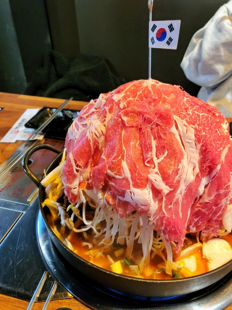  연남물갈비 :: 고기탑이 시선강탈인 범계역맛집