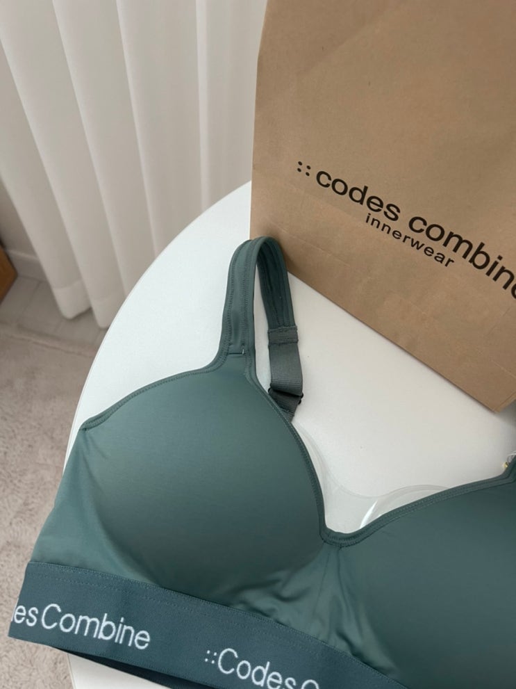 [codes combine innerwear] 코데즈컴바인이너웨어 / 와이드 아웃밴드 카키 스포츠브라 /kakhi