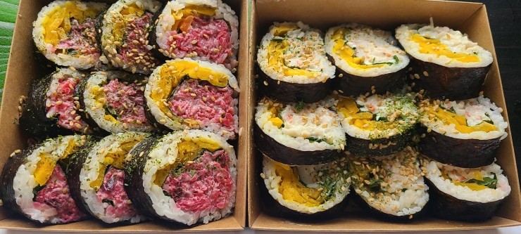  제주도에서 색다른 김밥 맛집인 [오후 새우시] 입니다.