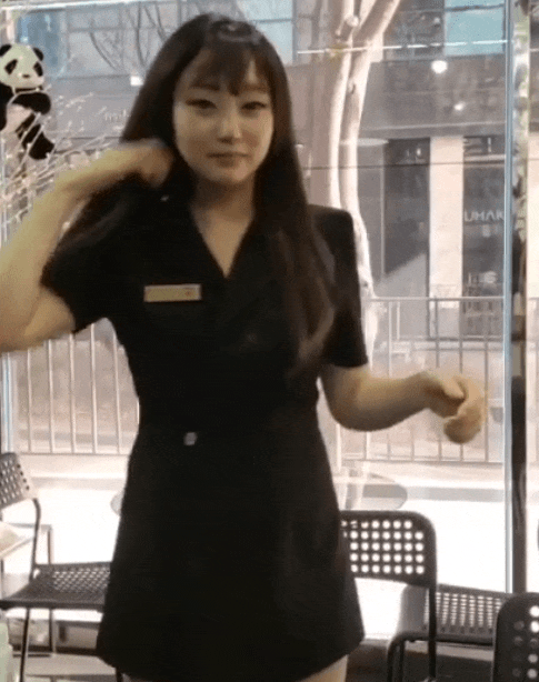 귀여운 미모의 왁싱사 류새봄 귀여운 미모의 왁싱사 류새봄