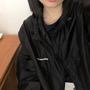 [thisisneverthat] 디스이즈네버댓 바람막이 후기 | T-Light Jacket Black 간절기자켓 내돈내산 구매