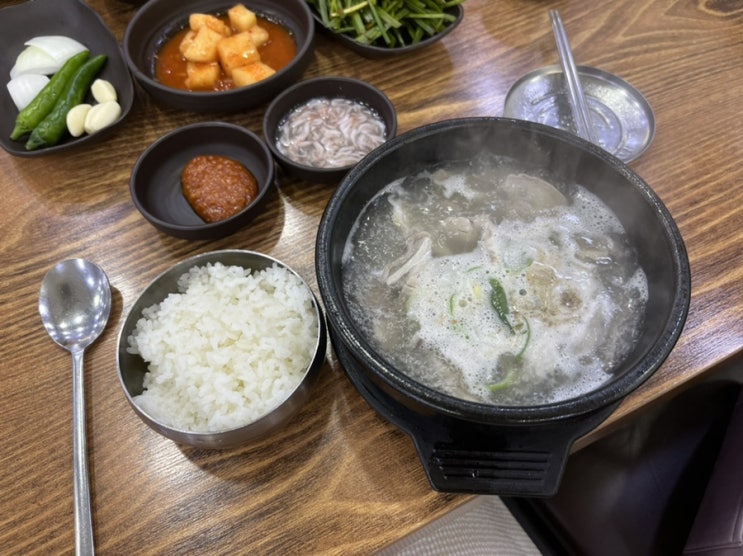  맹물 같았던.. 부산역 초량돼지국밥 ㅠㅠ