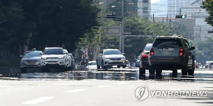 "김차장 50만원 벌었대"…탄 만큼만 돈 내는 차보험 인기