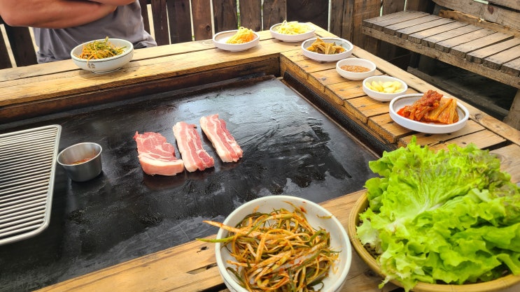 서귀포흑돼지맛집 제주 한길정 흑돼지장작철판구이